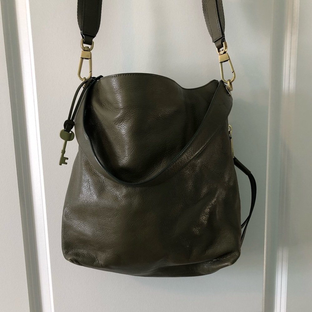 Fossil bucket purse / crossbody